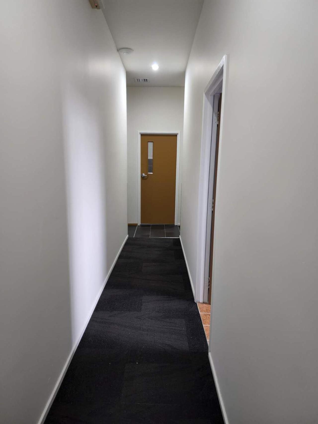Oceanic Hostel Auckland Exterior photo